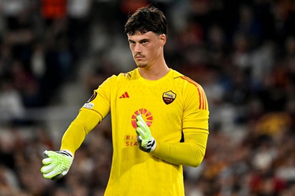 Reporter: If Conte leaves Merret, he may leave the team. Naples is interested in Rome s Svilal
