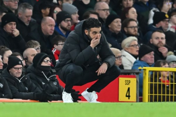 A big change? Mirror: Manchester United s youth training focuses on 433, Amorin believes that players are difficult to integrate into the first team