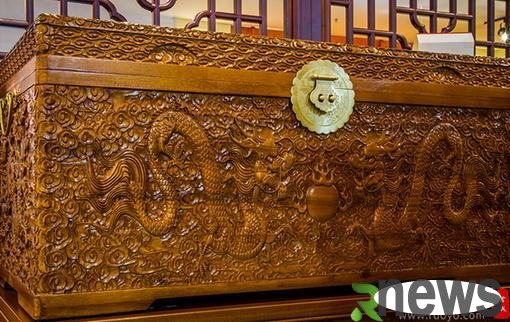 Cleaning and maintenance methods of camphor wood-pros and cons of camphor wood board