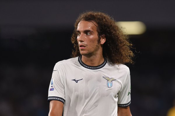 Skira: Sunderland is interested in Gondozi, but the player does not plan to leave Lazio