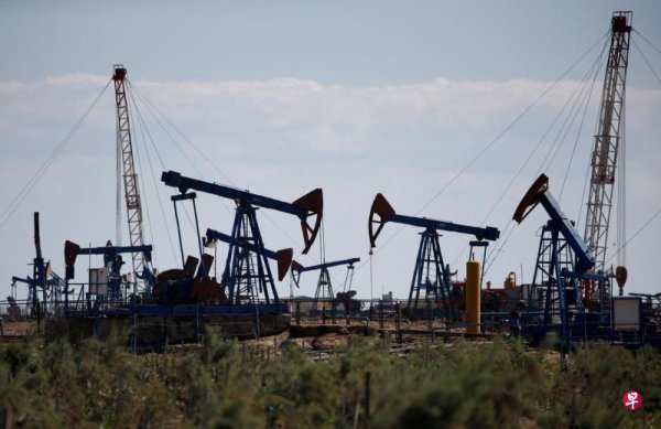 OPEC+ decides to further increase production in August to seize market share
