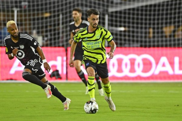 Reporter: Fabio Vieira has become West Ham United s target of signing, but has not yet contacted Arsenal