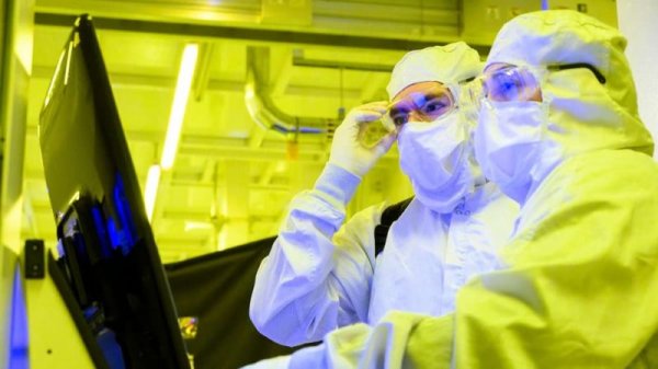 Intel may be able to sell 49% of the GRF, but it is unlikely to split and list.