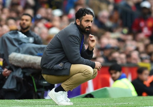 Reporter: Manchester United s game is similar to when he played for Arsenal. He played well but Manchester City easily entered