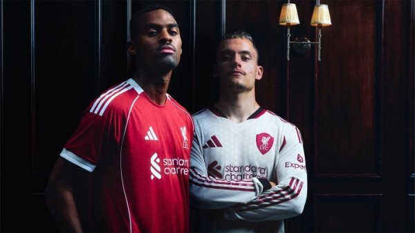 Total price of 1 billion pounds + a 10-year long appointment! Financial magazine reveals the Red Army and Adidas break the Premier League record contract