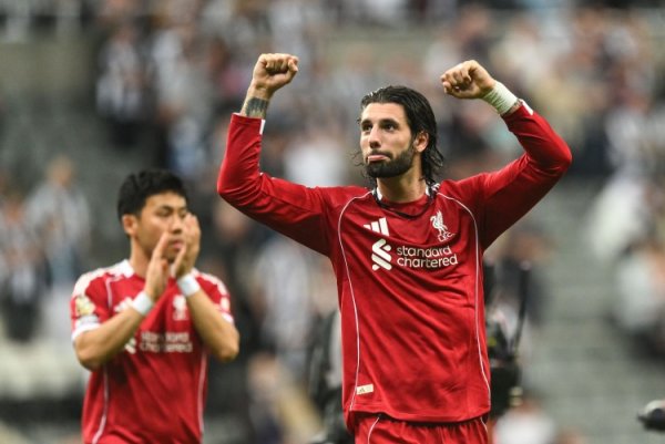 Handsome and capable! Szoboszlai beat the Gunners in the Champions League with 2 goals and 1 assist in 3 rounds. How to call this wave?