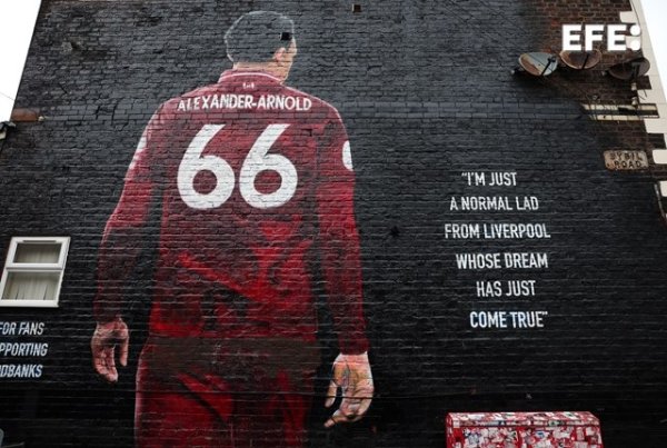 Arnold s Liverpool mural was defaced this morning with graffiti that read: 